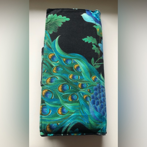 Women’s wallet / Credit card holder / Card organizer in peacock theme - Picture 9 of 16